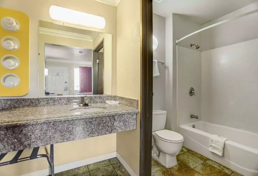 デラックスルーム, Motel 6fresno, Ca  Belmont Ave