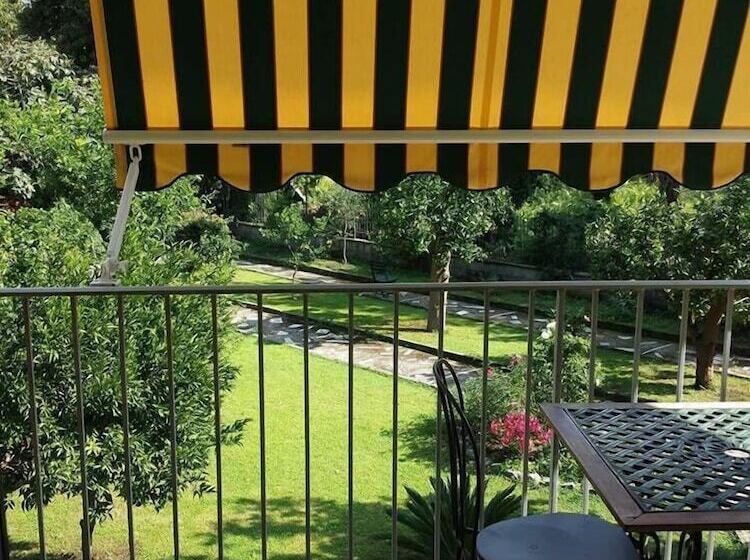 四人标准间, B&b Massico Apartments