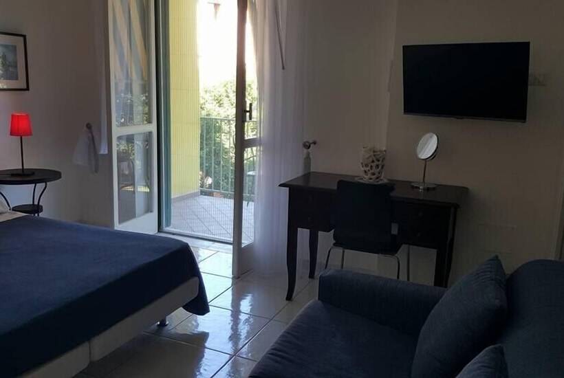 四人标准间, B&b Massico Apartments