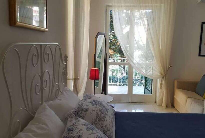 四人标准间, B&b Massico Apartments