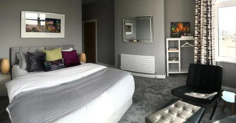デラックスルーム, Hillrise B&b