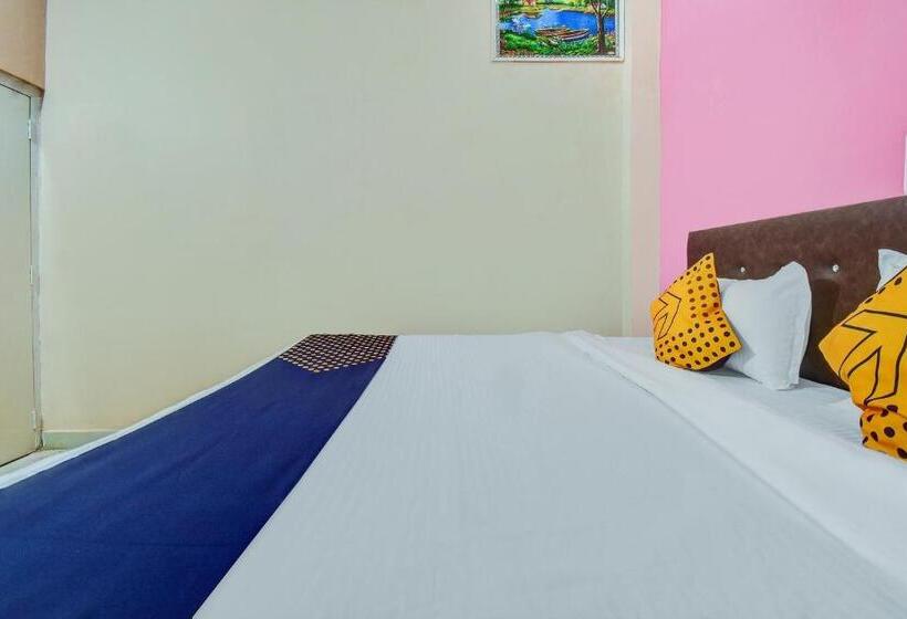 اتاق کلاسیک سه تخته, Spot On Mangalam Guest House