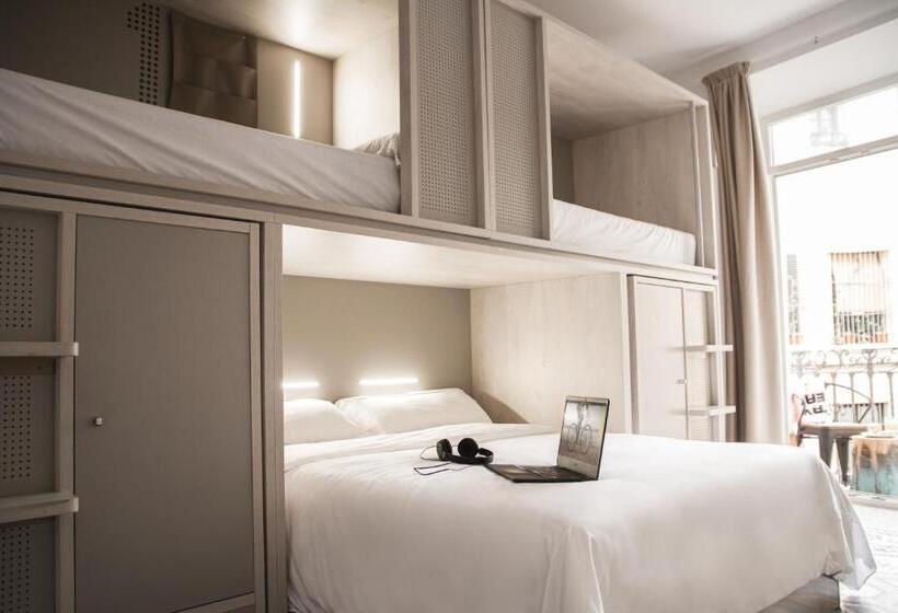 اتاق استاندارد, Room00 Salvador Hostel