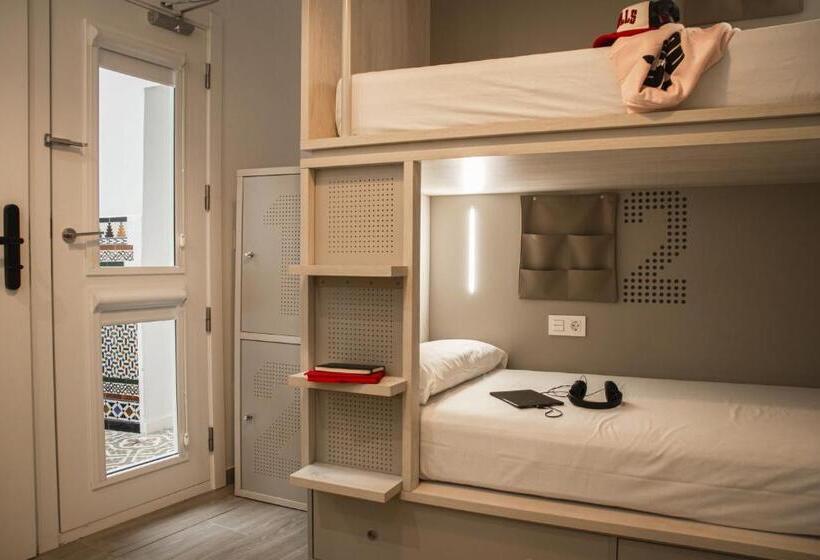 اتاق استاندارد با تخت‌های تاشو, Room00 Salvador Hostel