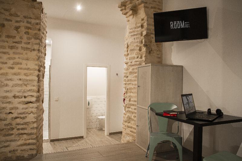 اتاق خانوادگی, Room00 Salvador Hostel