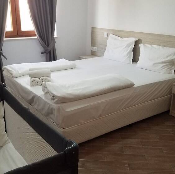 带2个卧室带海景的公寓, Seagarden Villa Resort