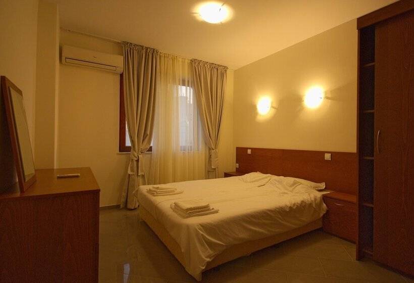 带2个卧室带海景的公寓, Seagarden Villa Resort