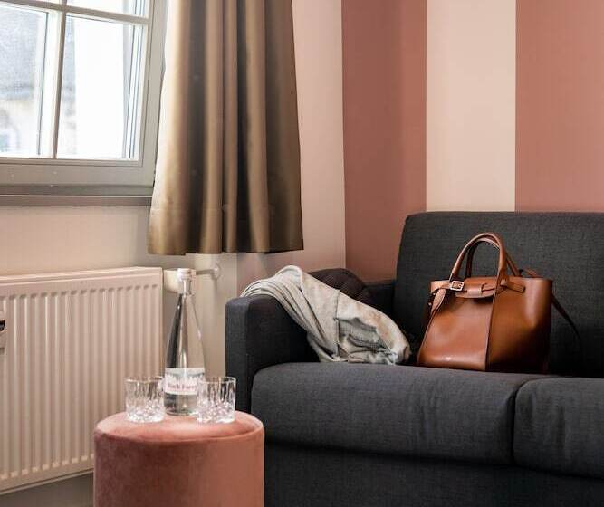 Quarto standard, Coucou Hotel & Kuckucks Stube