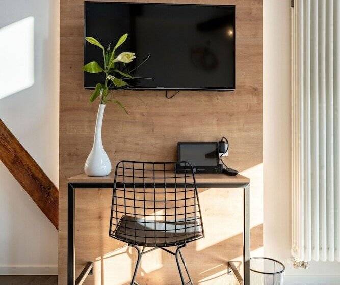 Quarto standard, Coucou Hotel & Kuckucks Stube