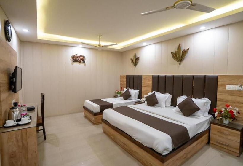 غرفة ديلوكس ثلاثية, Mahajan International, Delhi Airport