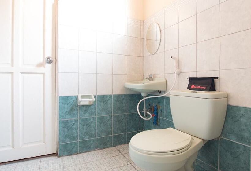 디럭스 룸, Reddoorz At Praferosa Resort Hotel Calamba