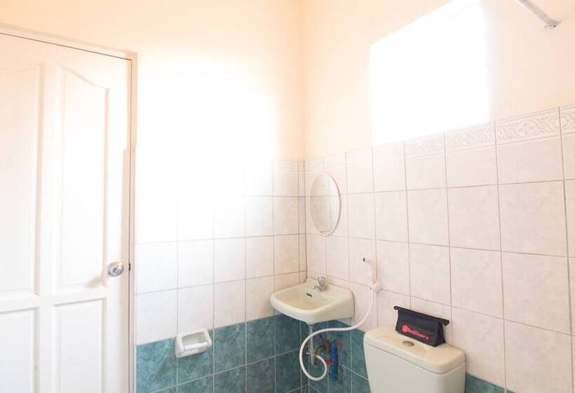 패밀리 룸, Reddoorz At Praferosa Resort Hotel Calamba