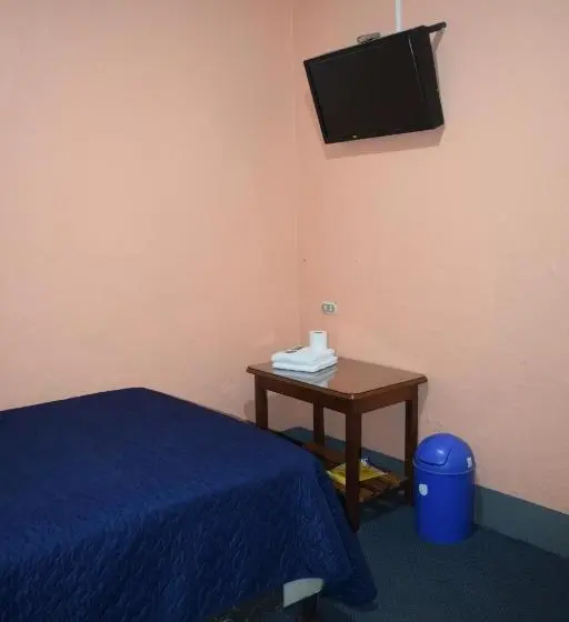 اتاق اکونومی, Asunción