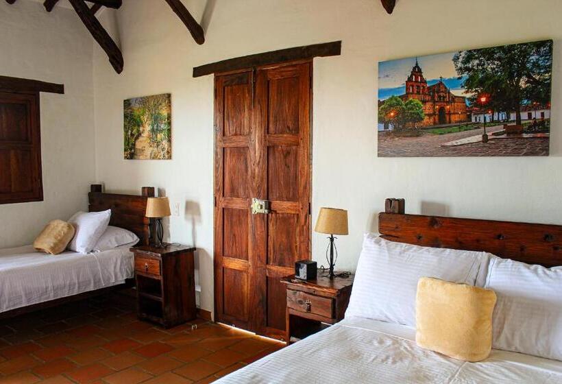 חדר סטנדרט לשלושה עם מרפסת, Campestre Ataraxia Barichara