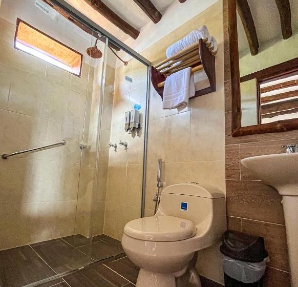 חדר לארבעה סטנדרטי עם מרפסת, Campestre Ataraxia Barichara