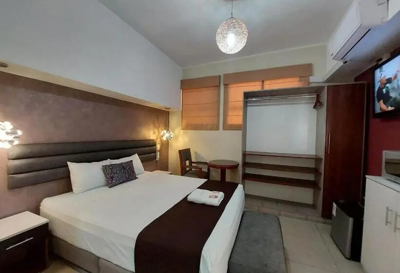Deluxe Enkeltværelse, Hostal Atenea