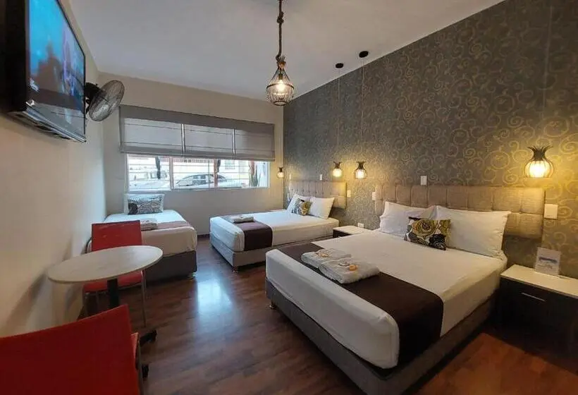 Familie Værelse, Hostal Atenea