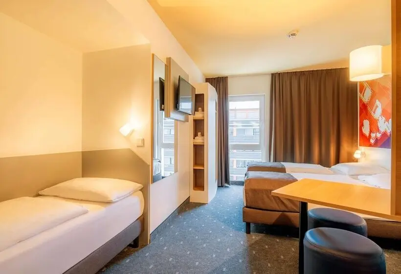 スタンダードトリプルルーム, B&b Hotel Stuttgart Bad Cannstatt