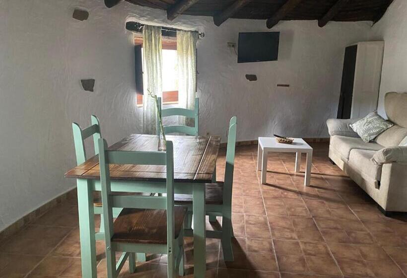 חדר משפחתי, Complejo Rural El Prado