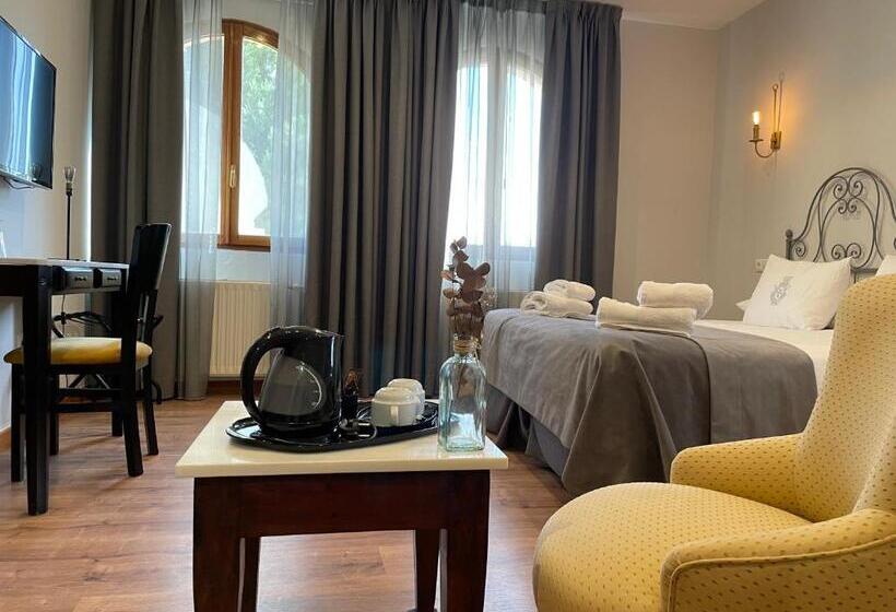 Люкс, Monasterio De Tejeda