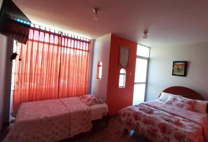 غرفة قياسية حمام مشترك, Marlon's House Nasca