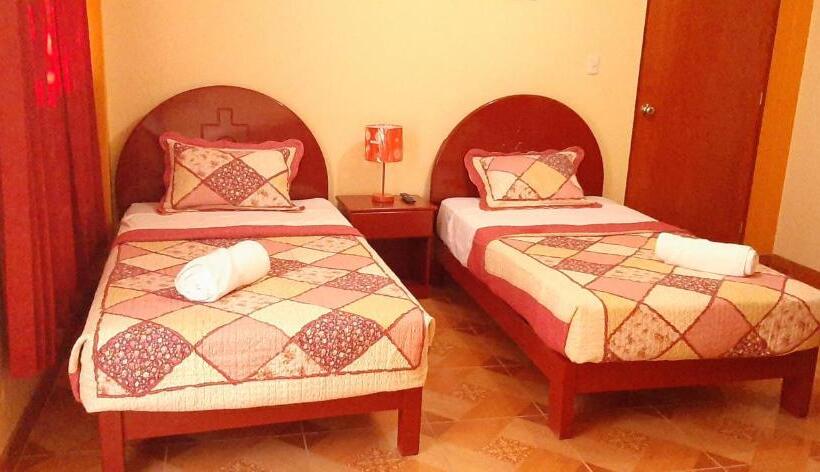 غرفة قياسية, Marlon's House Nasca