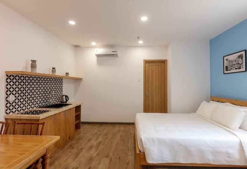 استودیو خانوادگی, Dai Nam Sai Gon