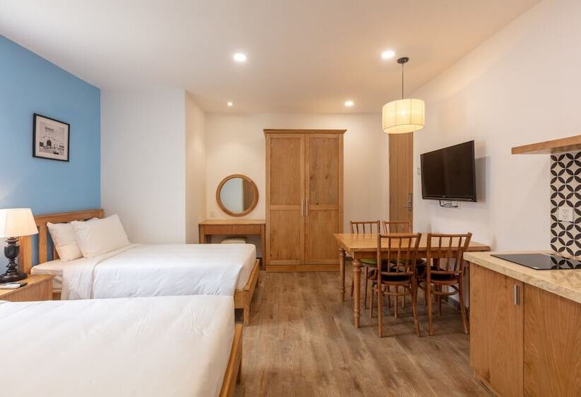 استودیو خانوادگی, Dai Nam Sai Gon