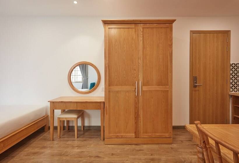 استودیوی استاندارد, Dai Nam Sai Gon