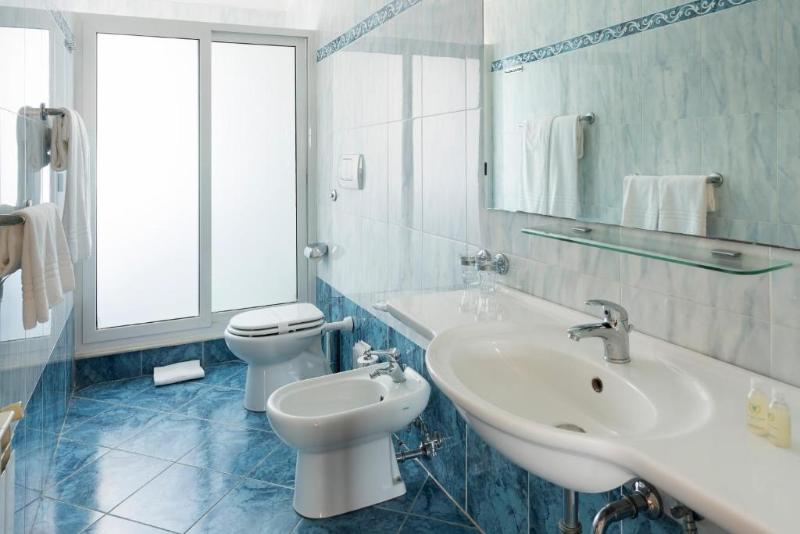 اتاق لوکس سه تخته, Dai Nam Sai Gon