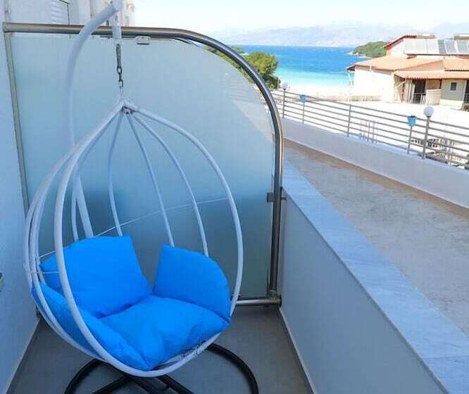 Triple Room Sea View, Mira Mare