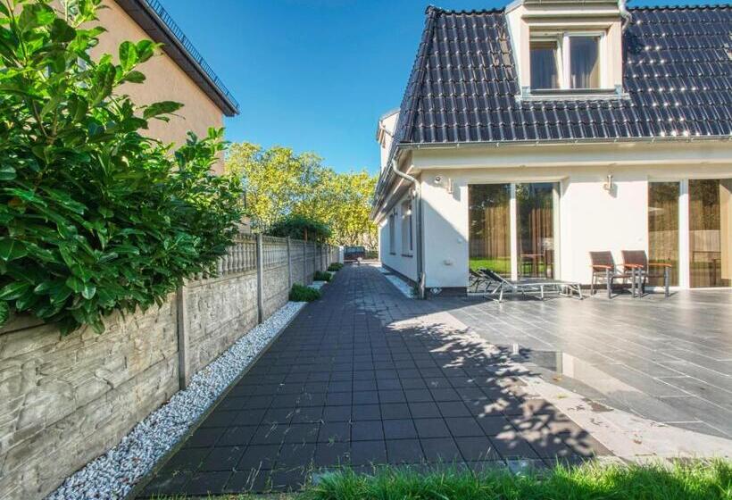 اتاق استاندارد, Pension Amanda