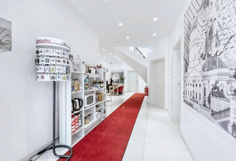 اتاق استاندارد یک نفره, Pension Amanda