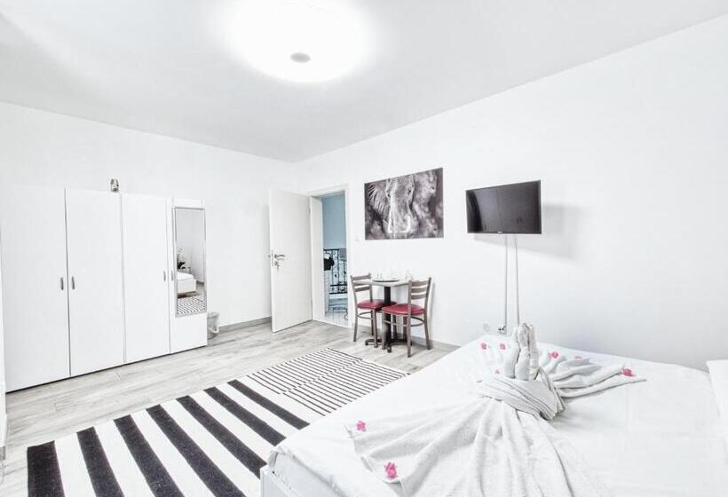 اتاق استاندارد, Pension Amanda