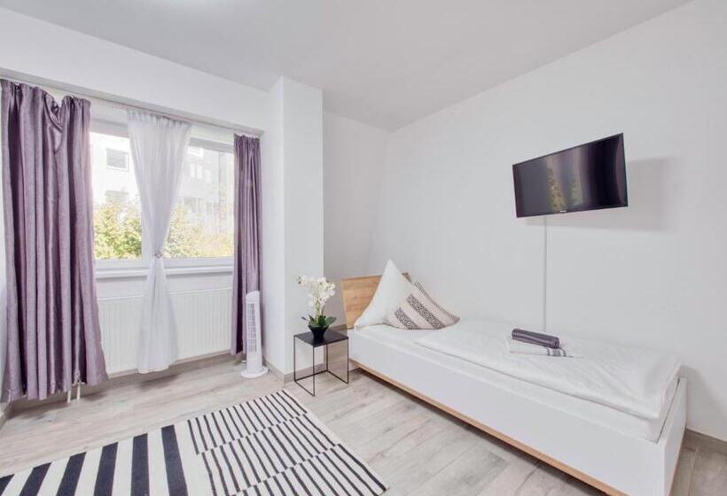 اتاق استاندارد, Pension Amanda