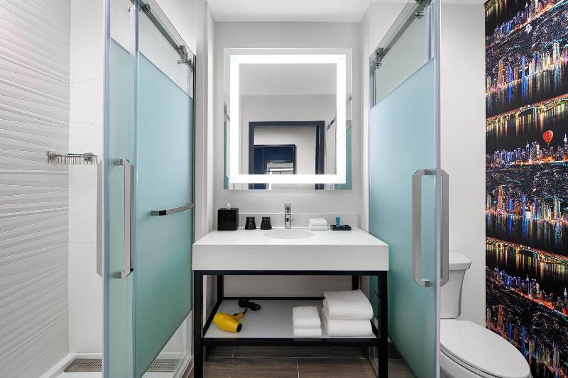 スタンダードルーム, Aloft Katy Mills