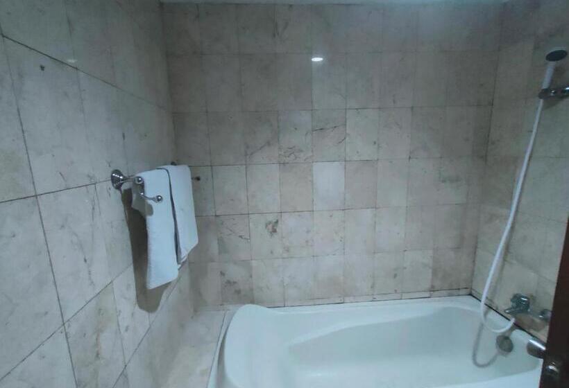 חדר דלוקס, Syariah Taman Cibinong 2 By Fph