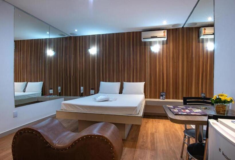 Люкс Deluxe Кровать Кинг, Motel Fantasy 1