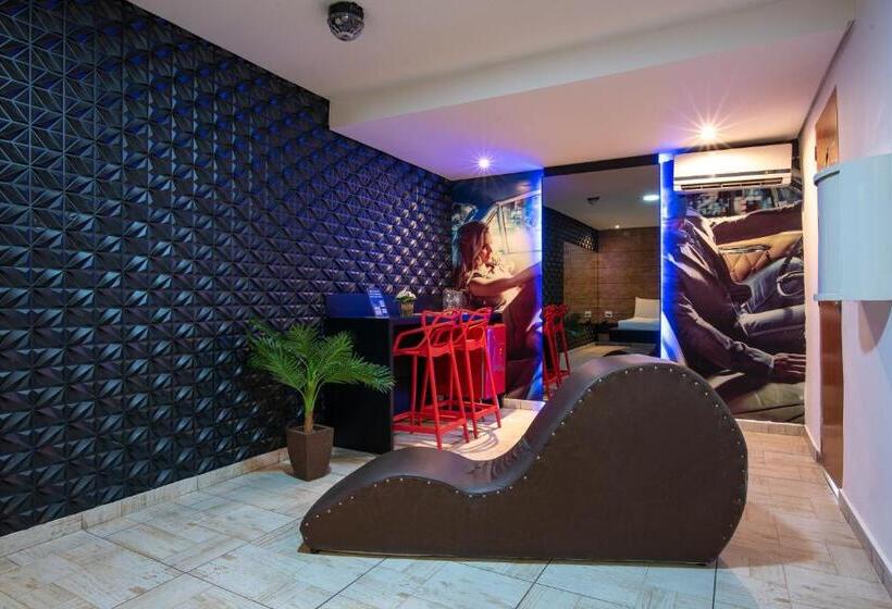 Люкс Повышенной Комфортности, Motel Fantasy 1