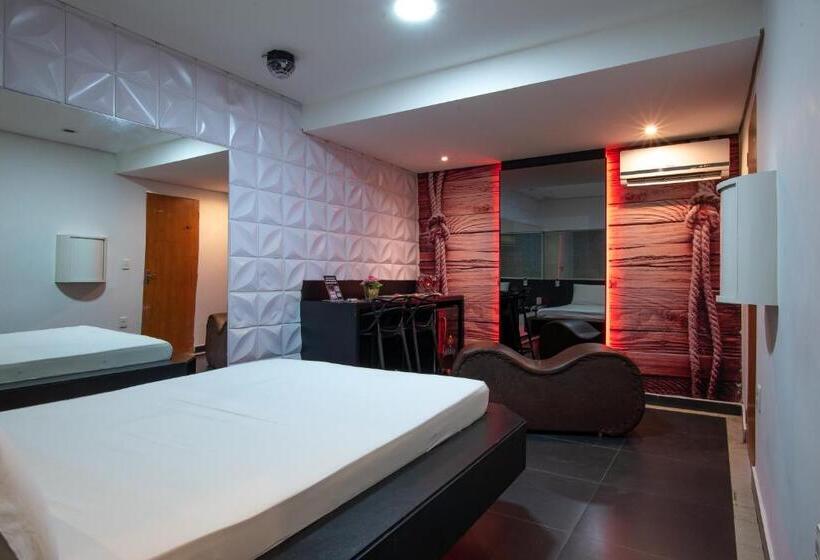 Люкс Повышенной Комфортности, Motel Fantasy 1