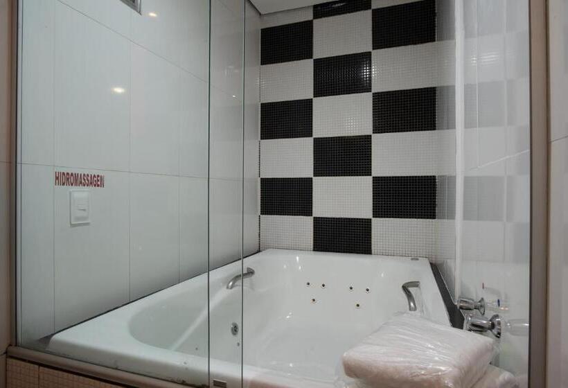 Люкс Повышенной Комфортности, Motel Fantasy 1