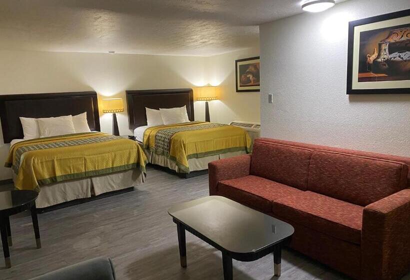 Люкс, Palomino Motel
