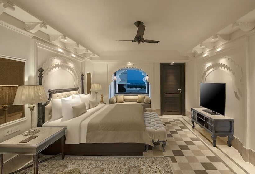 سوئیت پرزیدنت, Aurika, Udaipur