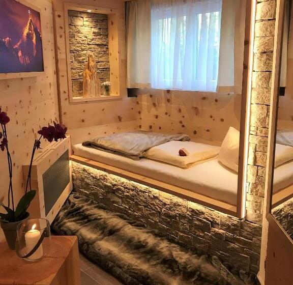 Single Deluxe Room, Garni Ida