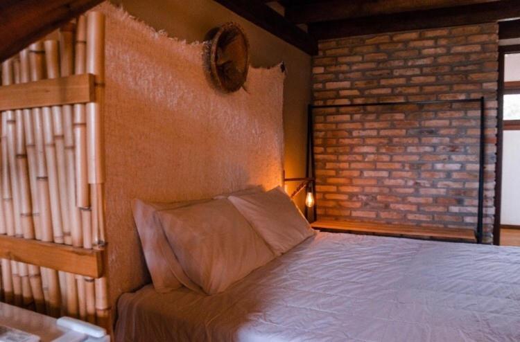 חדר דלוקס לארבעה, Sapê Guest