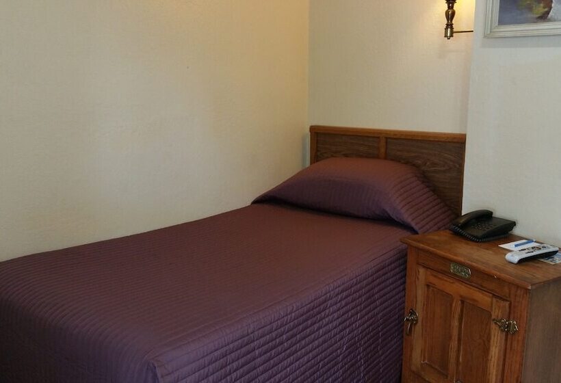 Номер Стандарт, El Dorado Motel