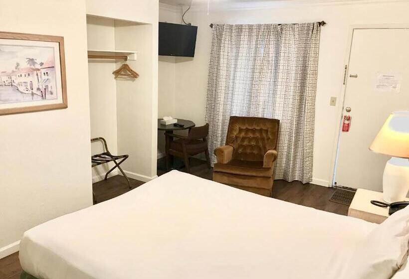 Номер Стандарт, El Dorado Motel