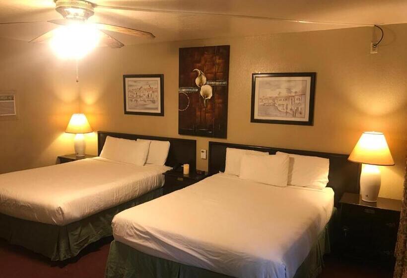 Номер Deluxe, El Dorado Motel
