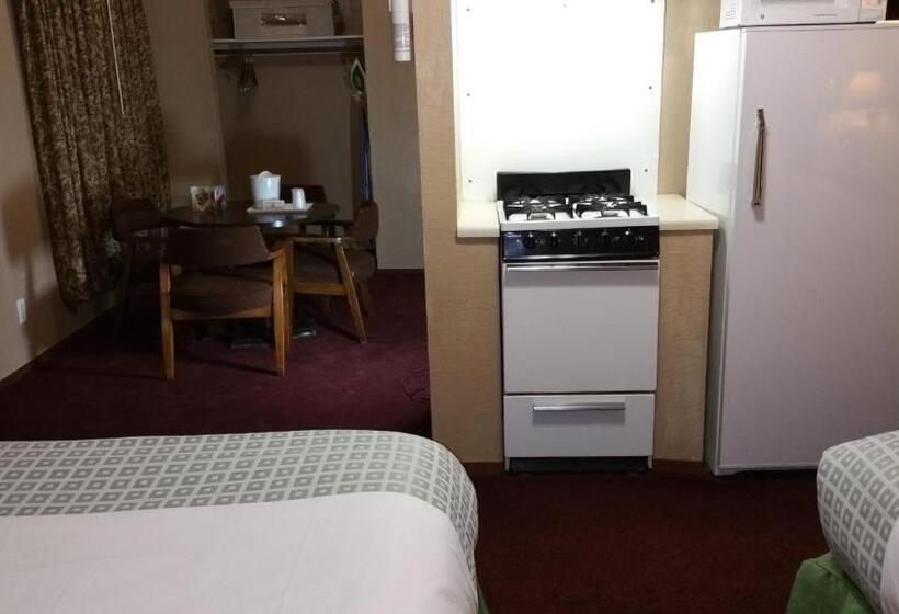 Номер Deluxe, El Dorado Motel