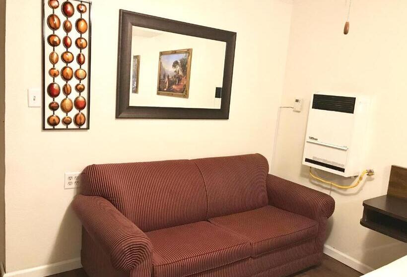 Номер Премиум, El Dorado Motel